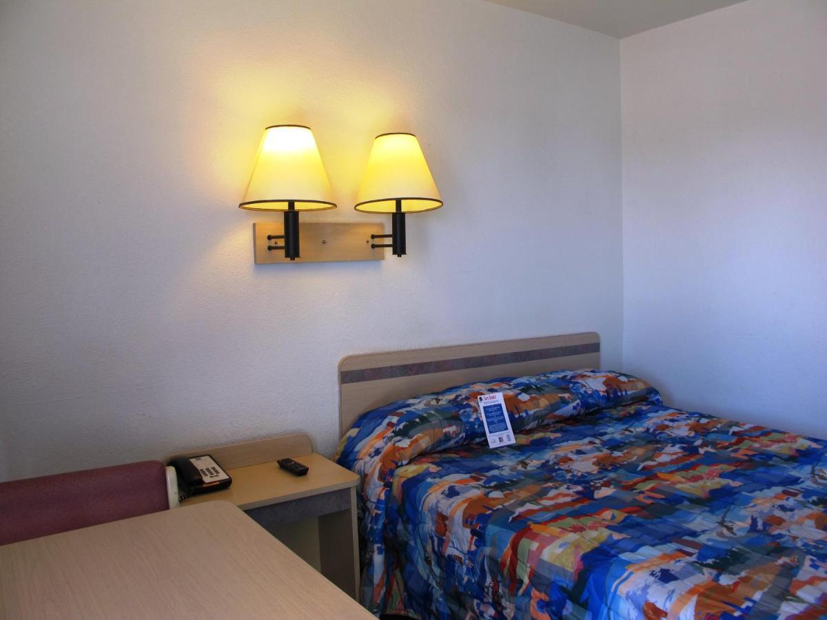 Motel 6 Ontario, Or Экстерьер фото